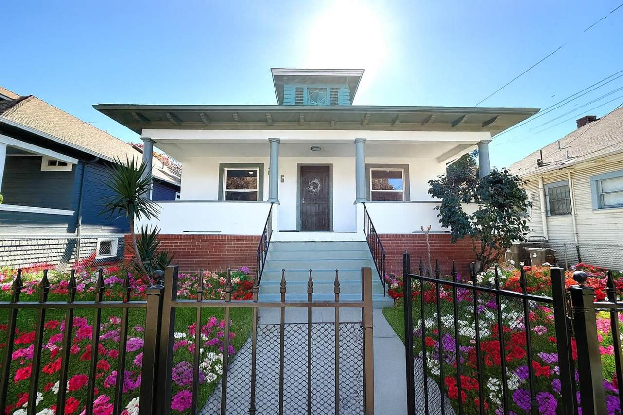 236 Willow Street - Photo 1