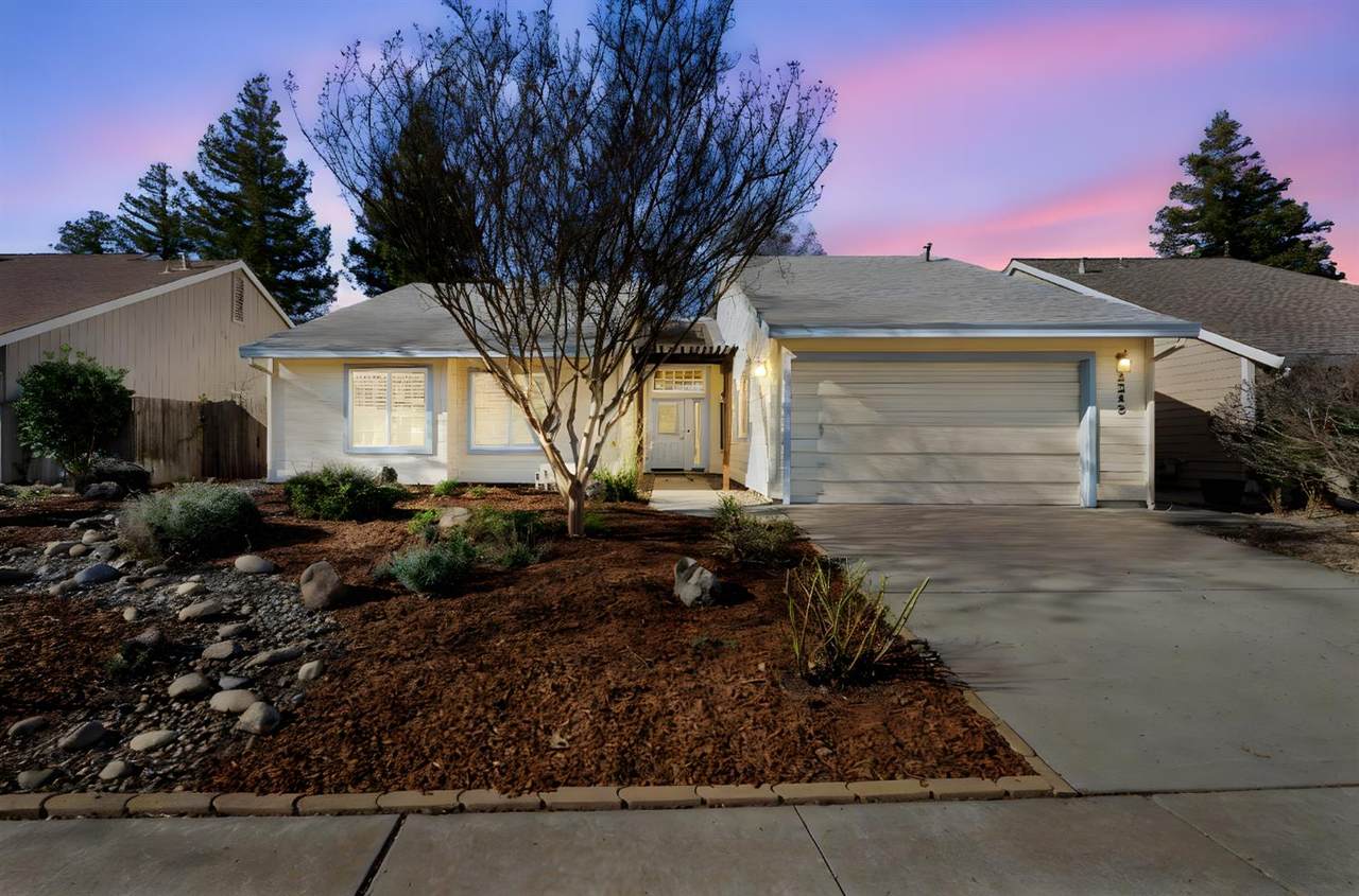 2245 La Mesa Court - Photo 1