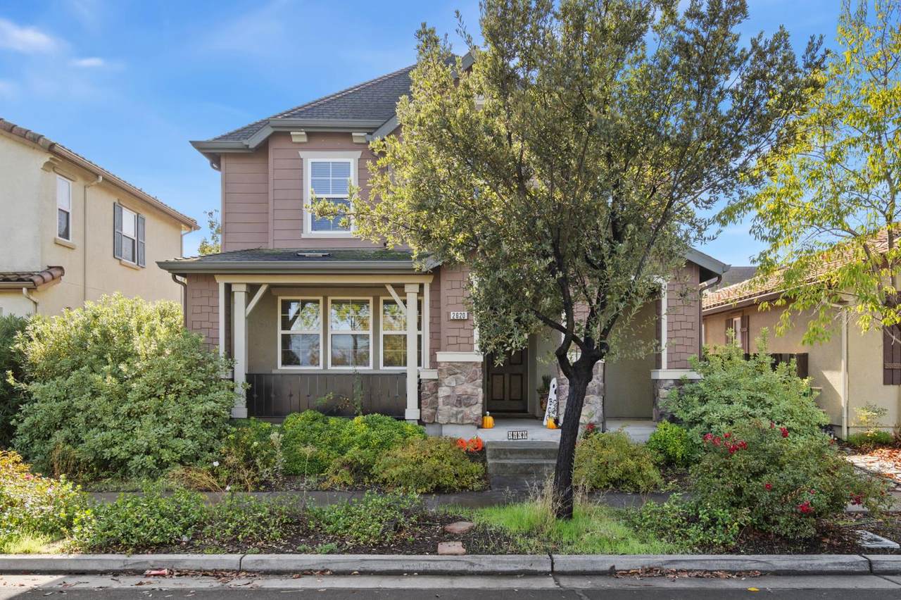 2620 Farmers Central Road - Photo 1