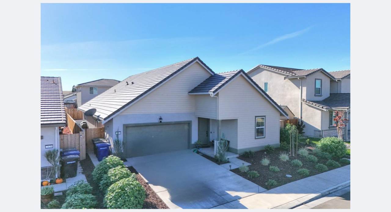 2132 Emerald Ranch Road - Photo 1