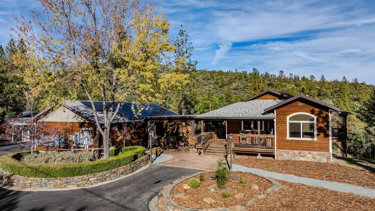 20066 Dawn Ridge Drive - Photo 1