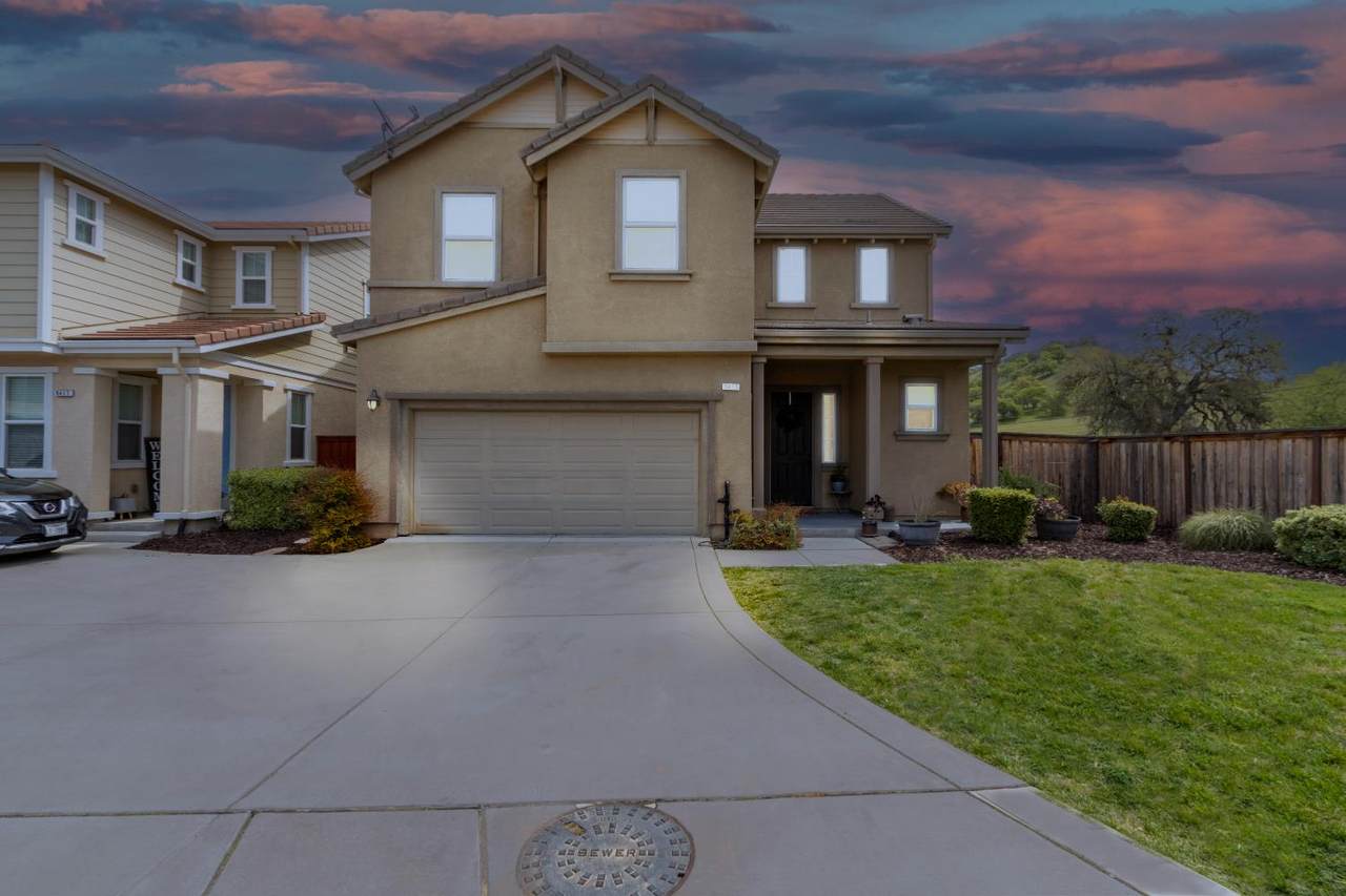 9419 Vintner Circle - Photo 1