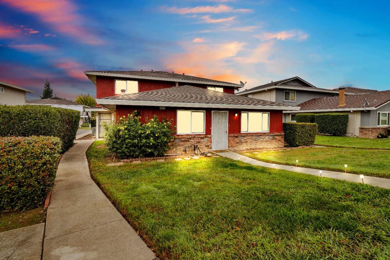 4427 Palm Avenue - Photo 1