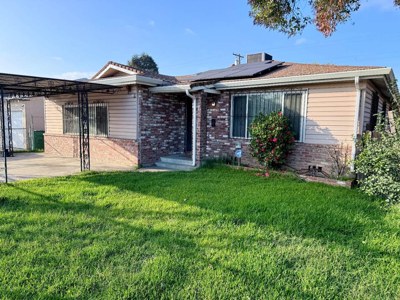 2477 Washington Street - Photo 1