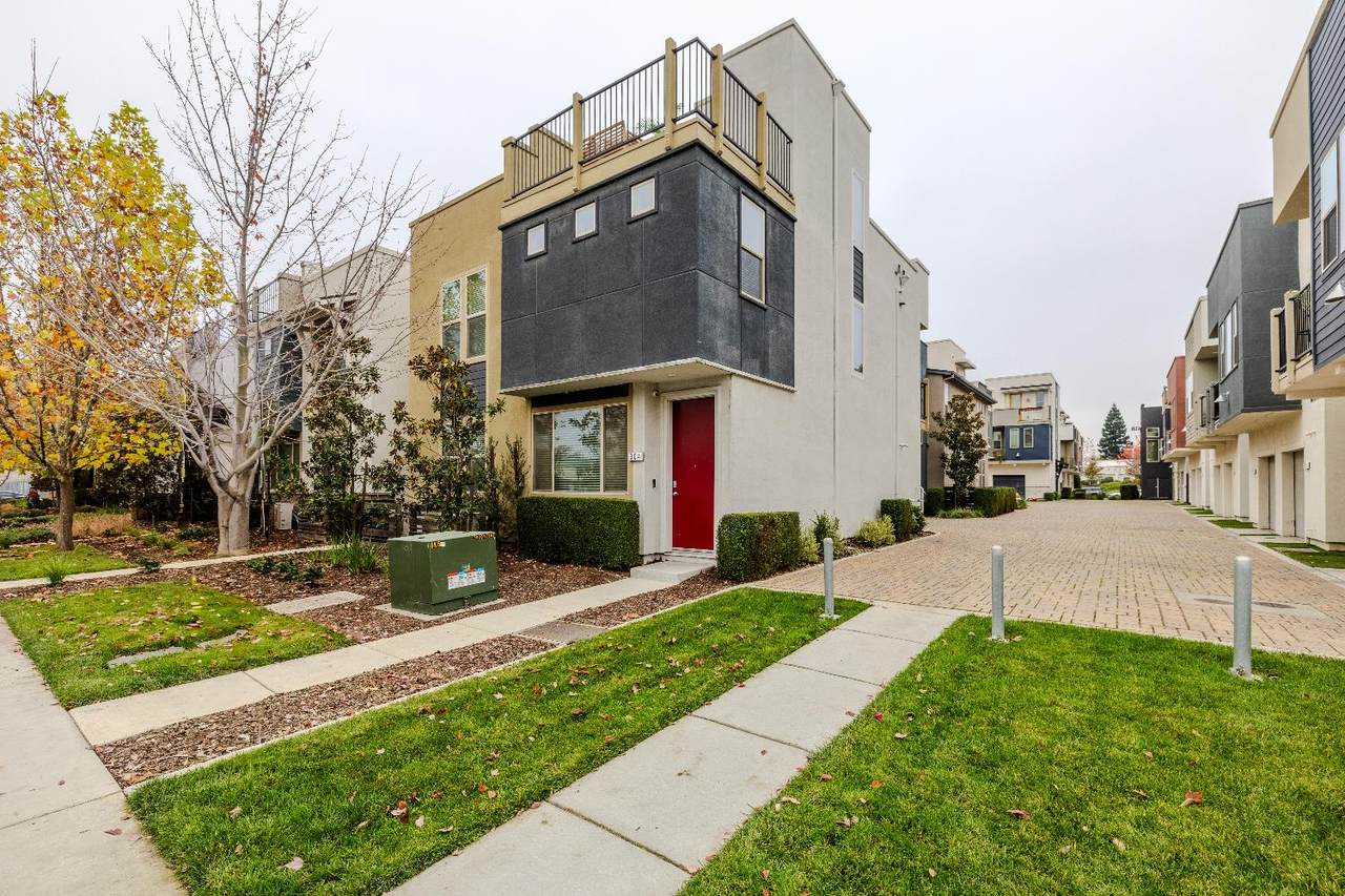 304 1st Avenue - Photo 1