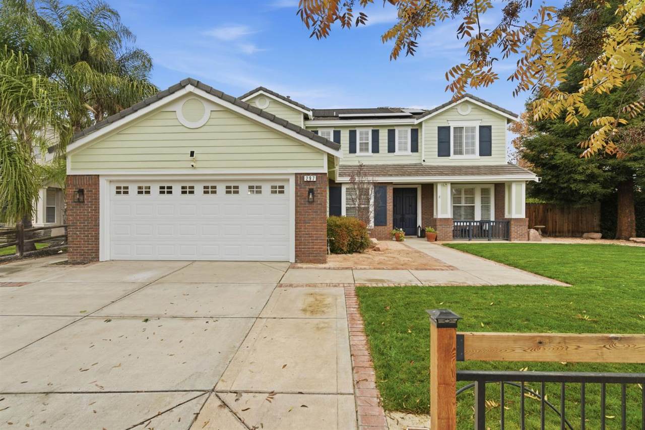 297 Brookview Drive - Photo 1