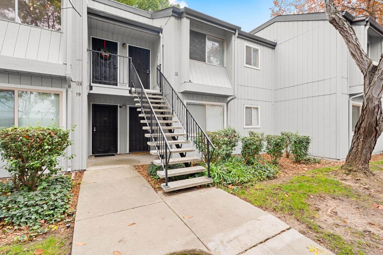 3591 Quail Lakes Drive - Photo 1