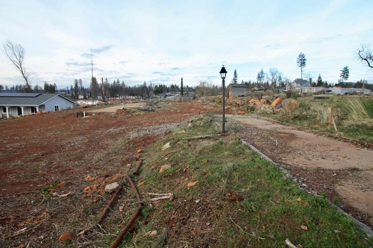 857 Central Park Drive - Photo 1