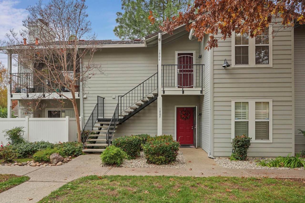 2400 Eilers Lane - Photo 1