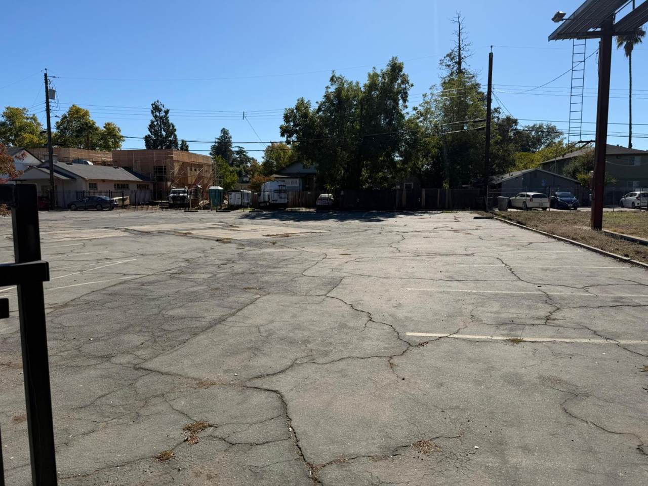 3632 Broadway - Photo 1