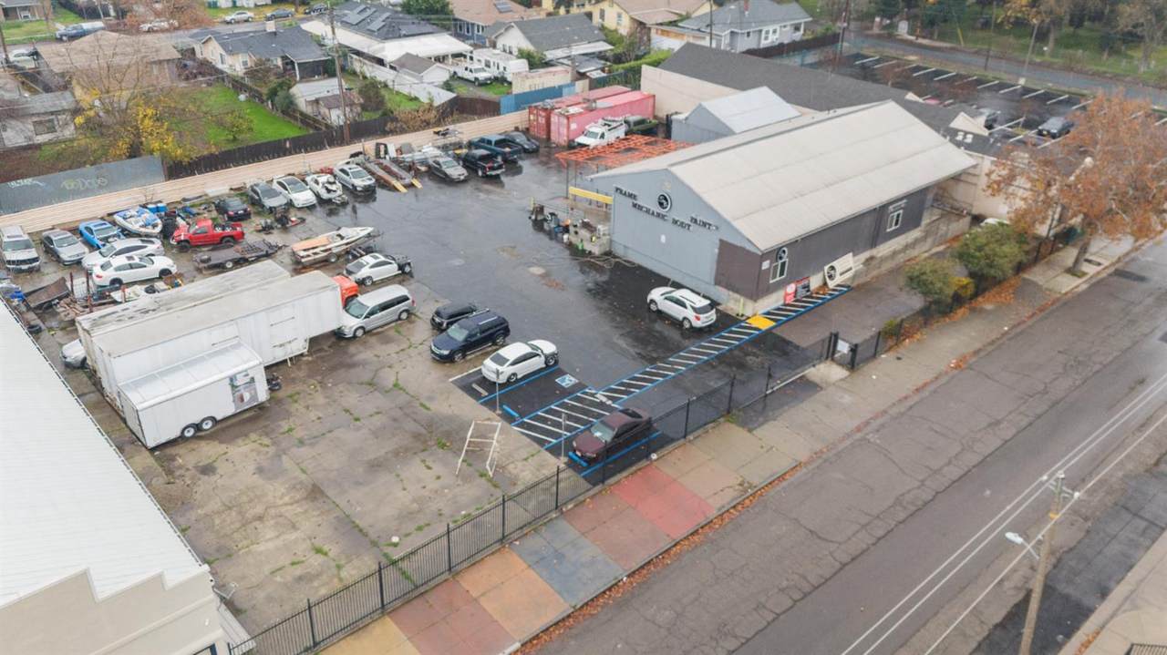 1030 Union Street - Photo 1