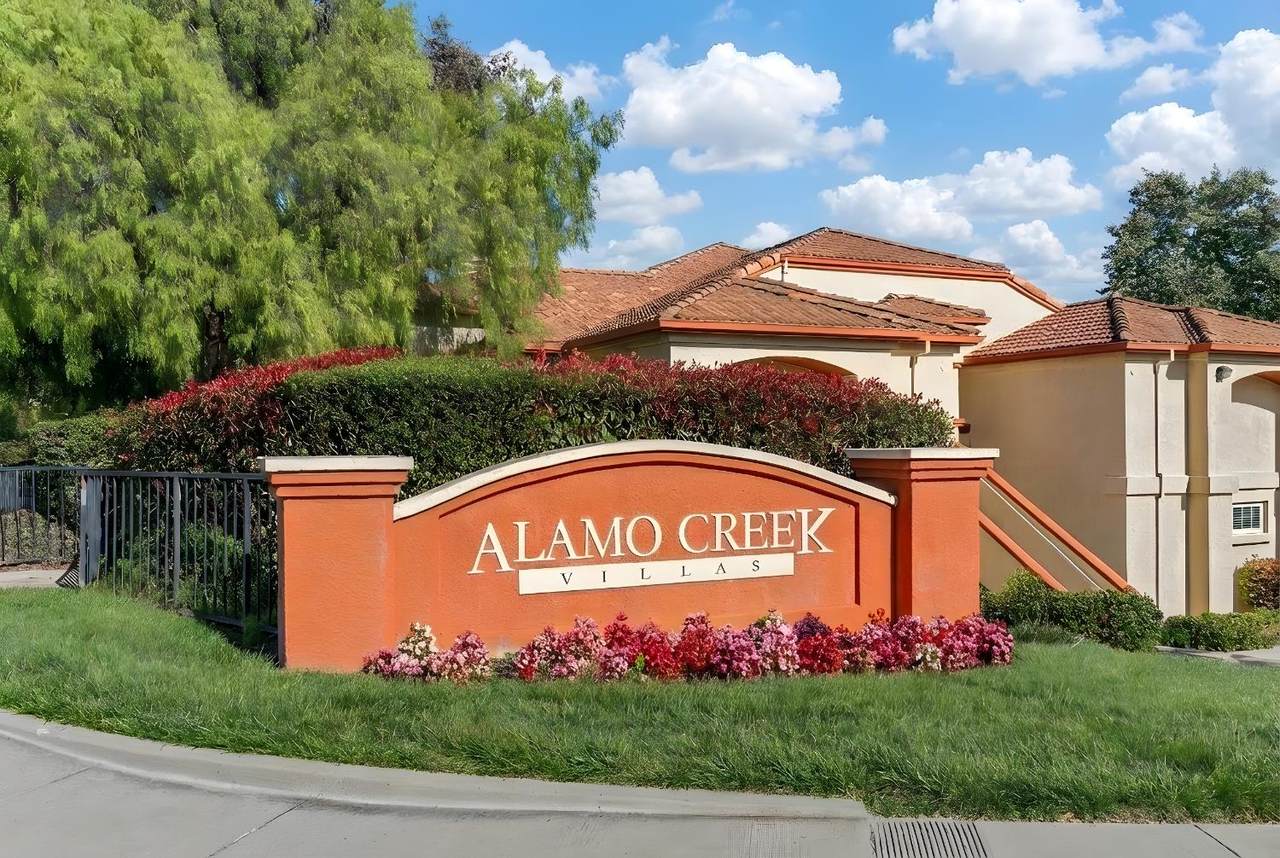 6986 Stagecoach Road - Photo 1