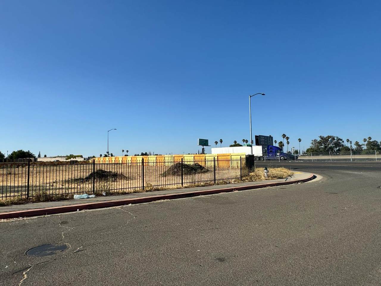 https://bt-photos.global.ssl.fastly.net/sacramento/1280_boomver_1_560964862-2.jpg