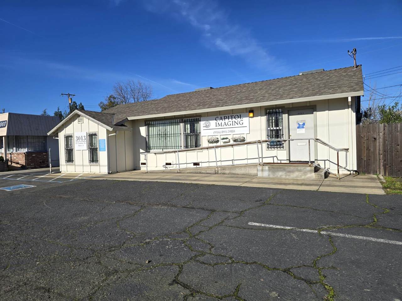 3013 El Camino Avenue - Photo 1