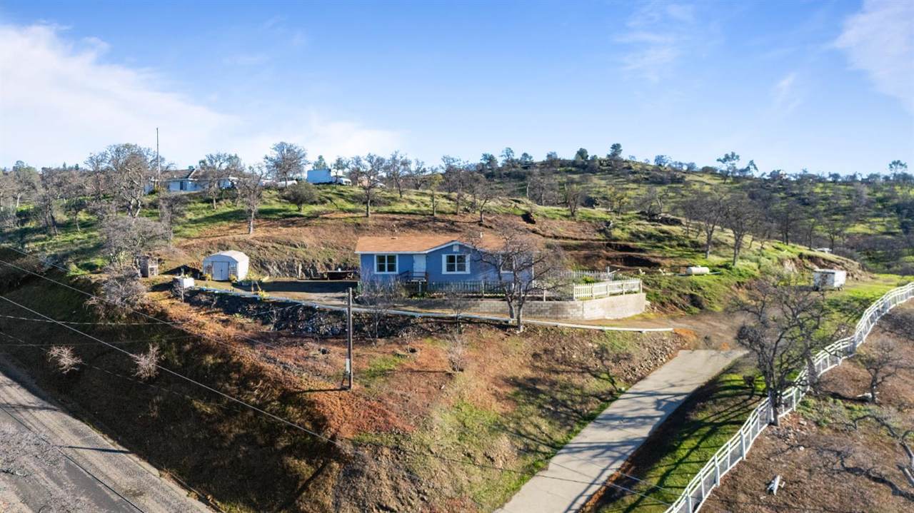 3601 Ladera Way - Photo 1