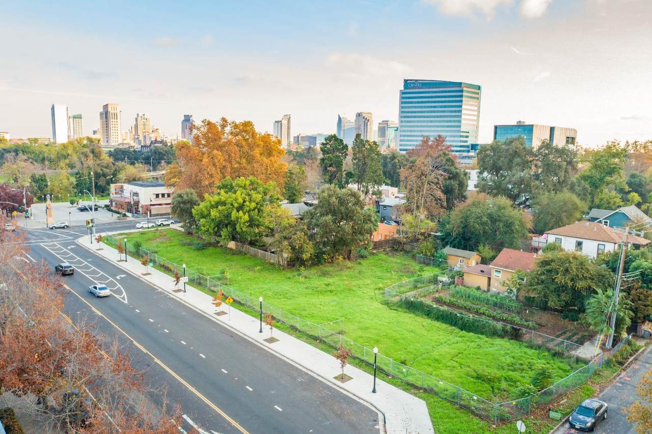 https://bt-photos.global.ssl.fastly.net/sacramento/1280_boomver_1_560968157-2.jpg