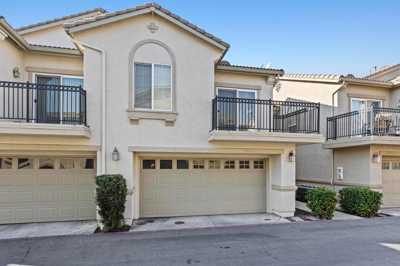 3301 Park Drive - Photo 1