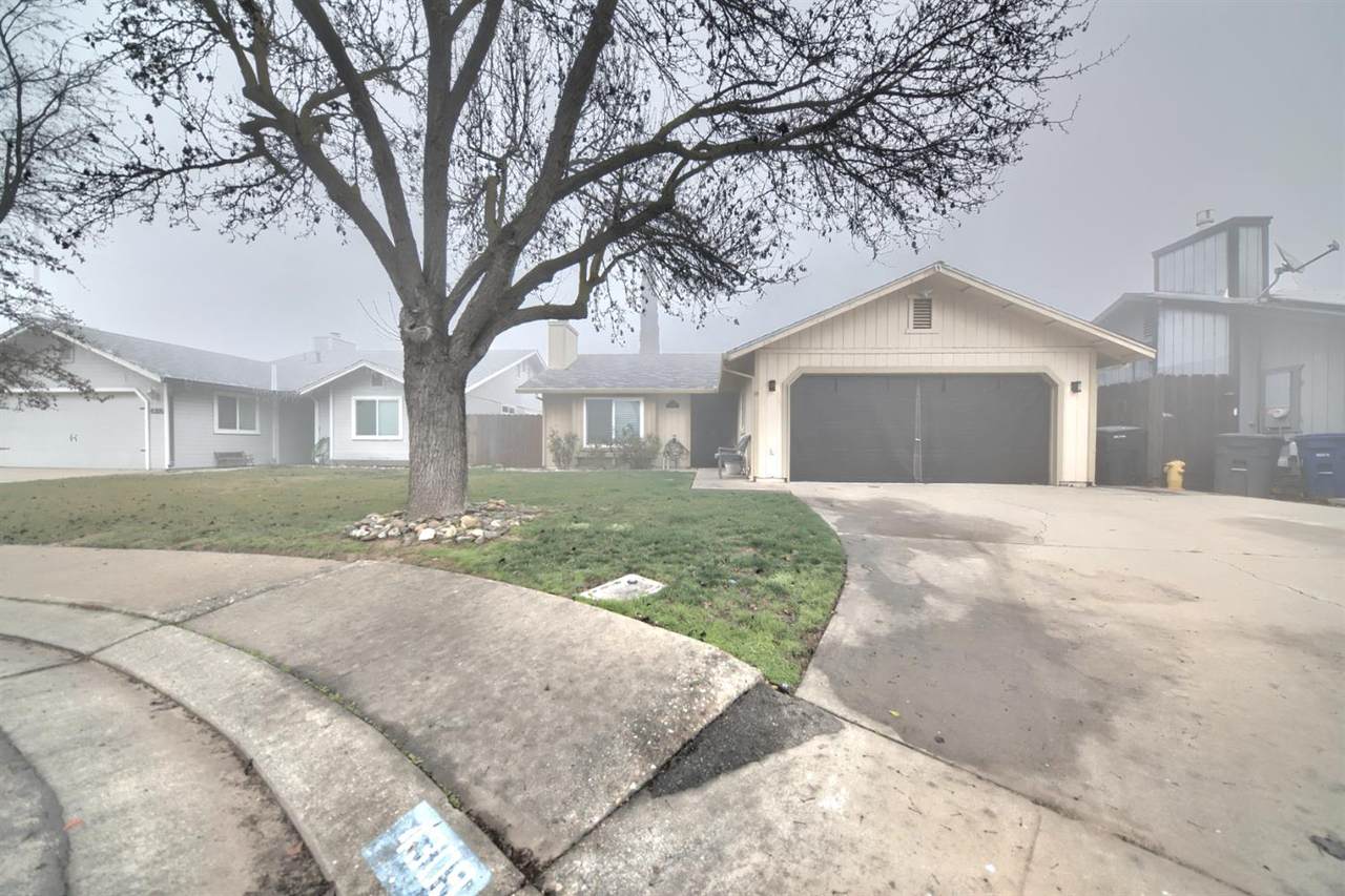 4309 Songbird Court - Photo 1