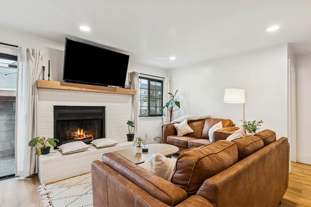 7401 Auburn Oaks Court - Photo 1