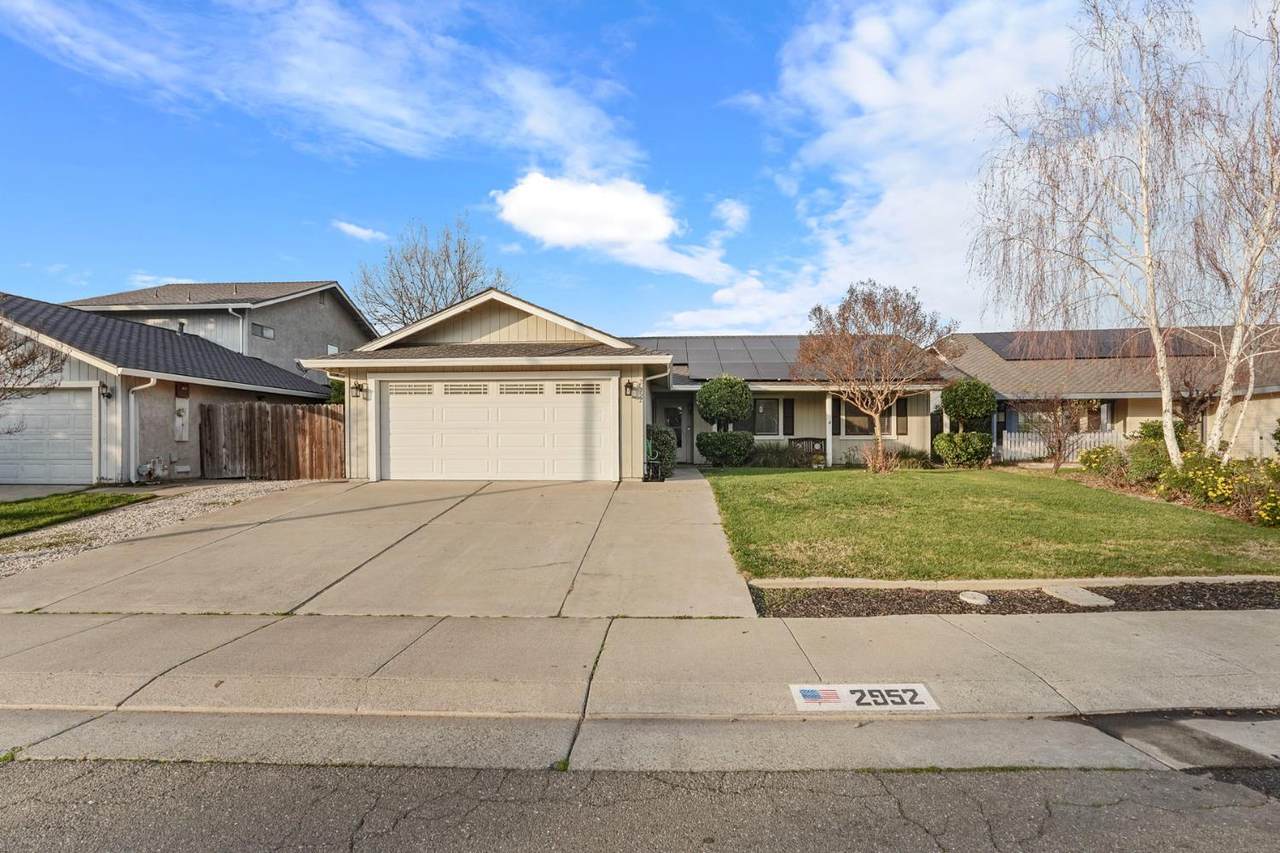 2952 Old Ranch Circle - Photo 1