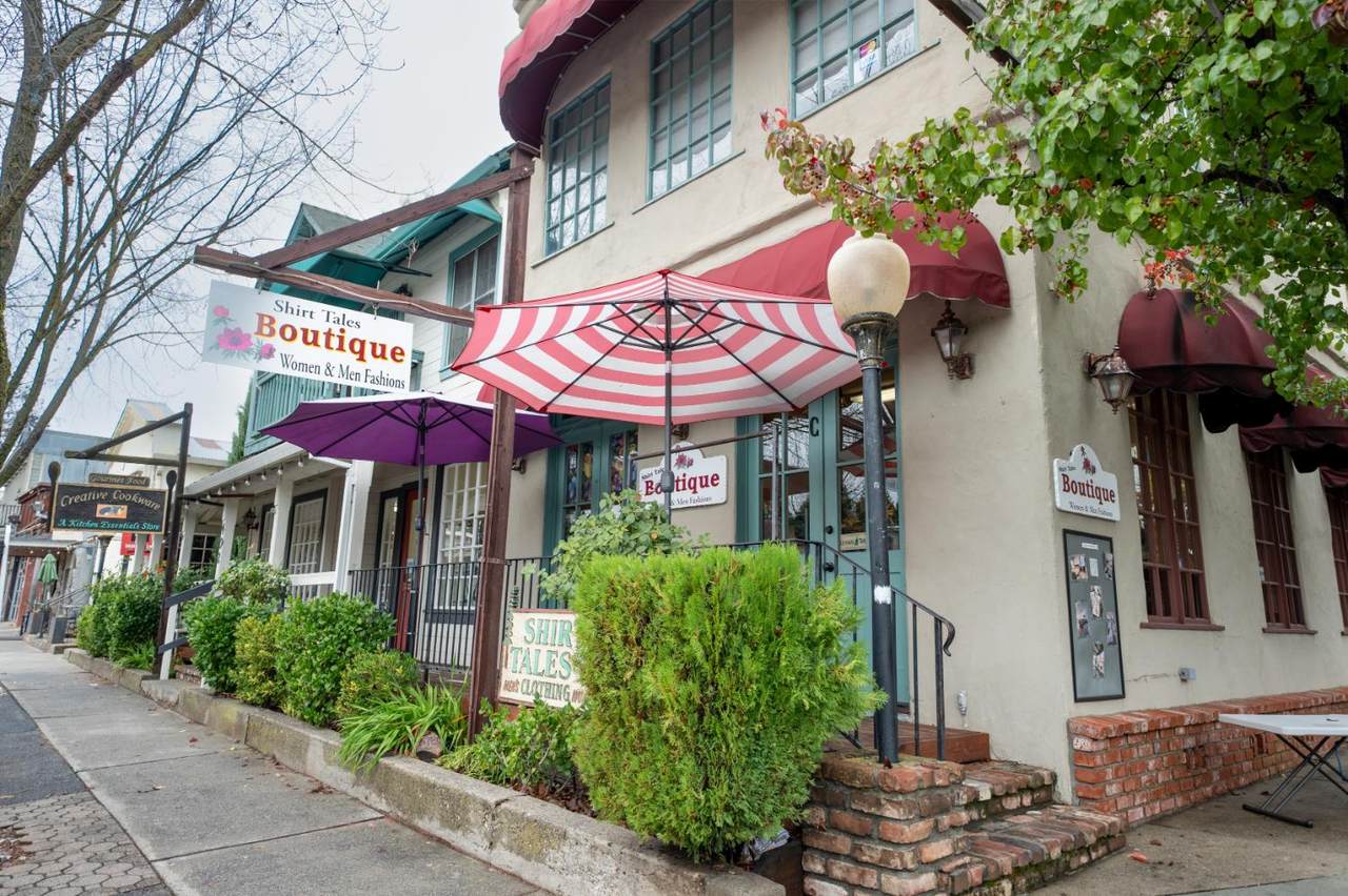 402 Main Street - Photo 1