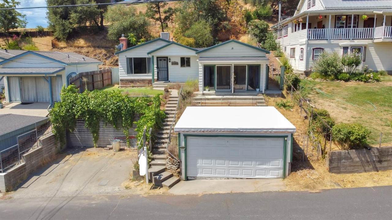 1340 Mark Twain Road - Photo 1