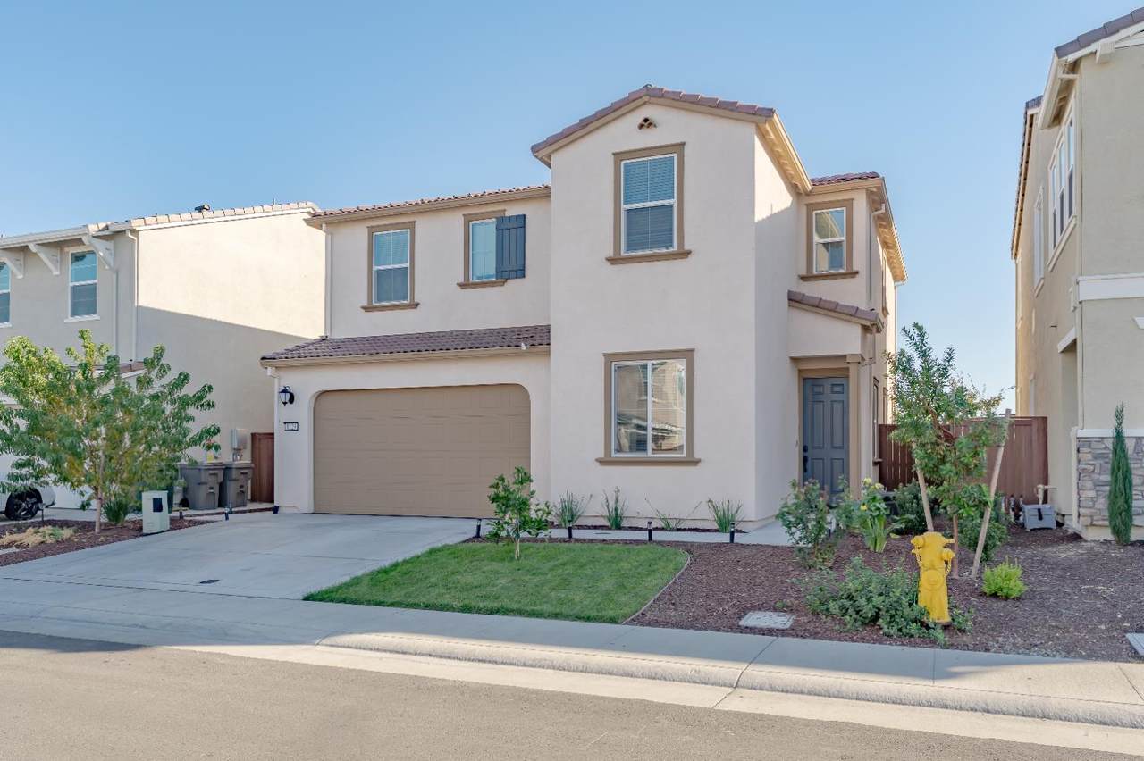 1129 Sierra Morena Way - Photo 1