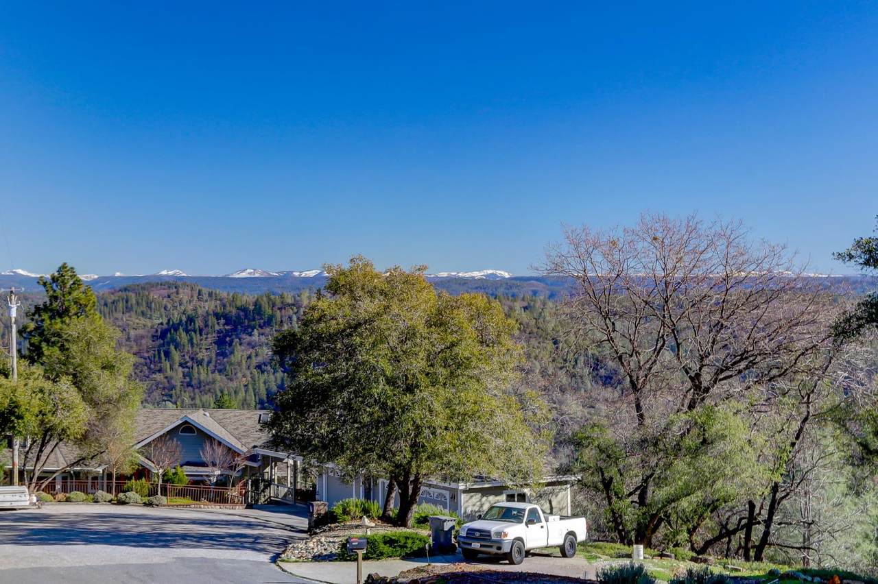 17472 Troy Court - Photo 1