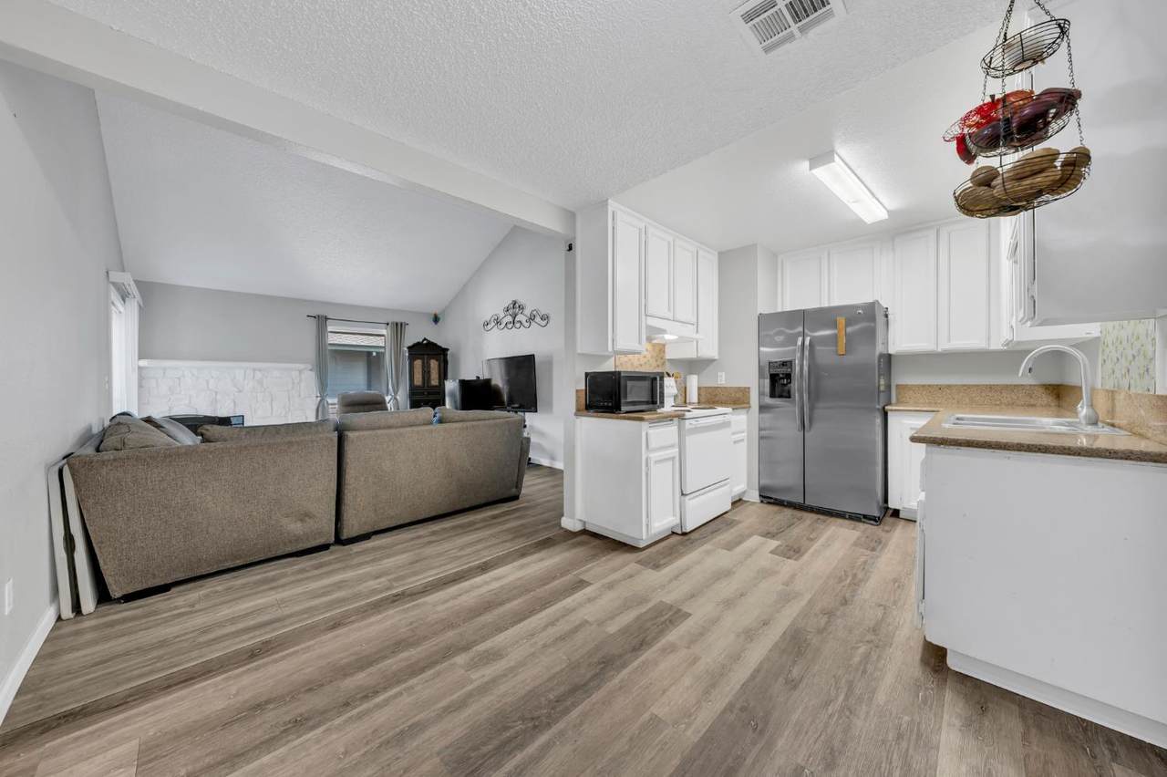 7283 Florin Mall Drive - Photo 1