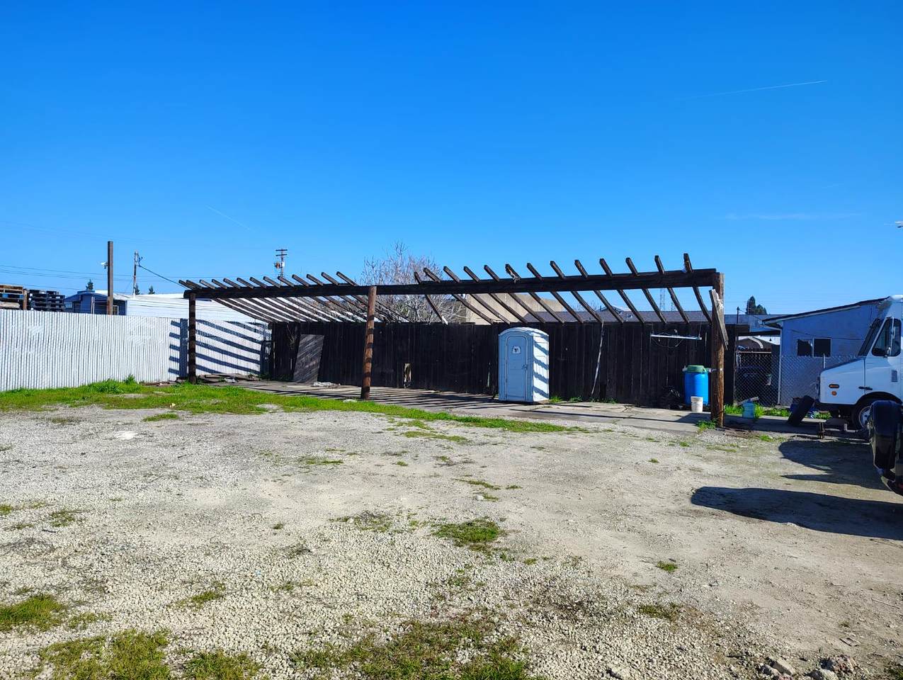 7913 Amador Avenue - Photo 1