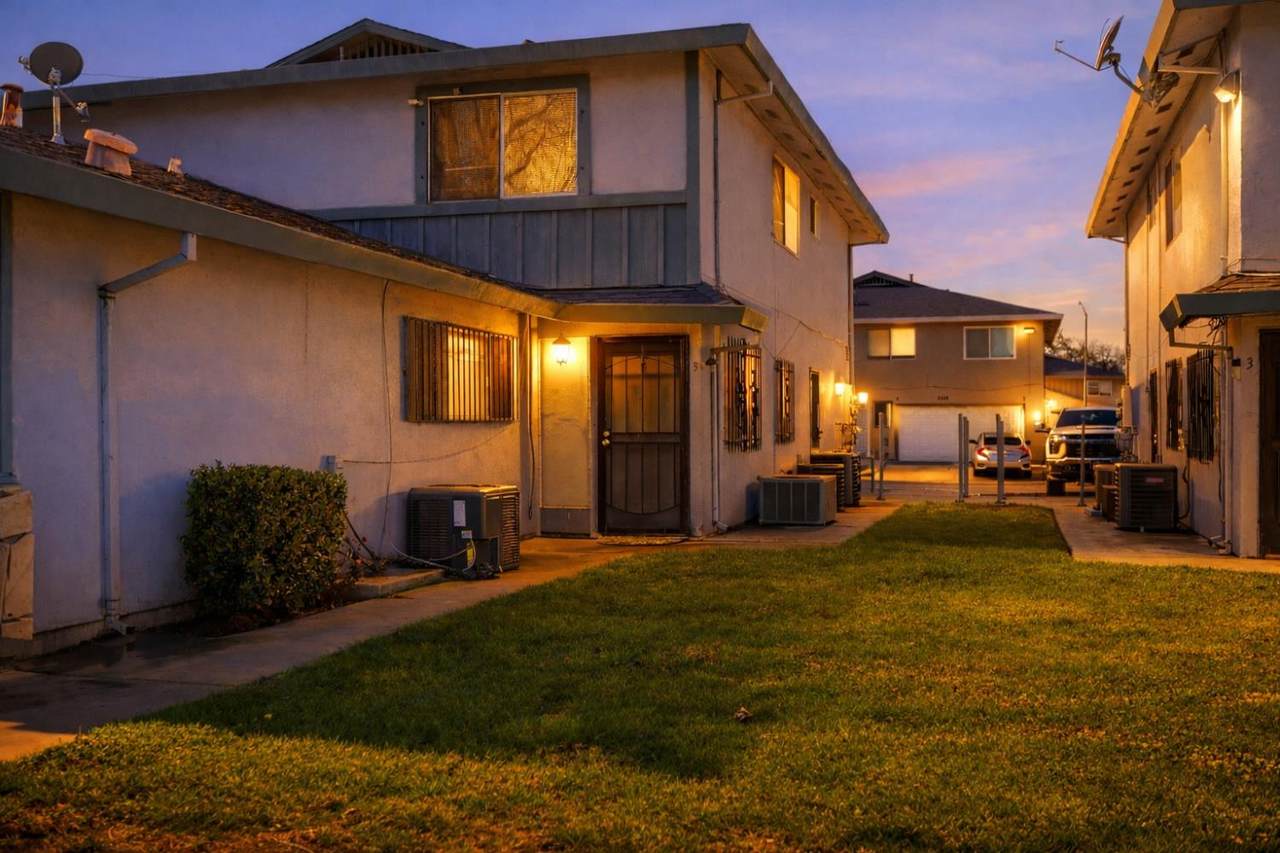 4415 Calandria Street - Photo 1