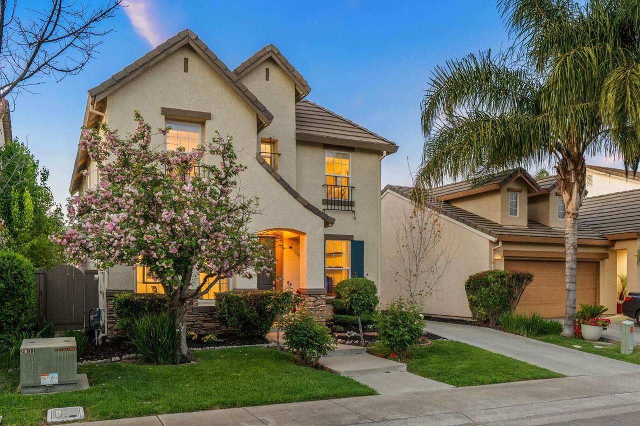 https://bt-photos.global.ssl.fastly.net/sacramento/1280_boomver_1_561042571-2.jpg
