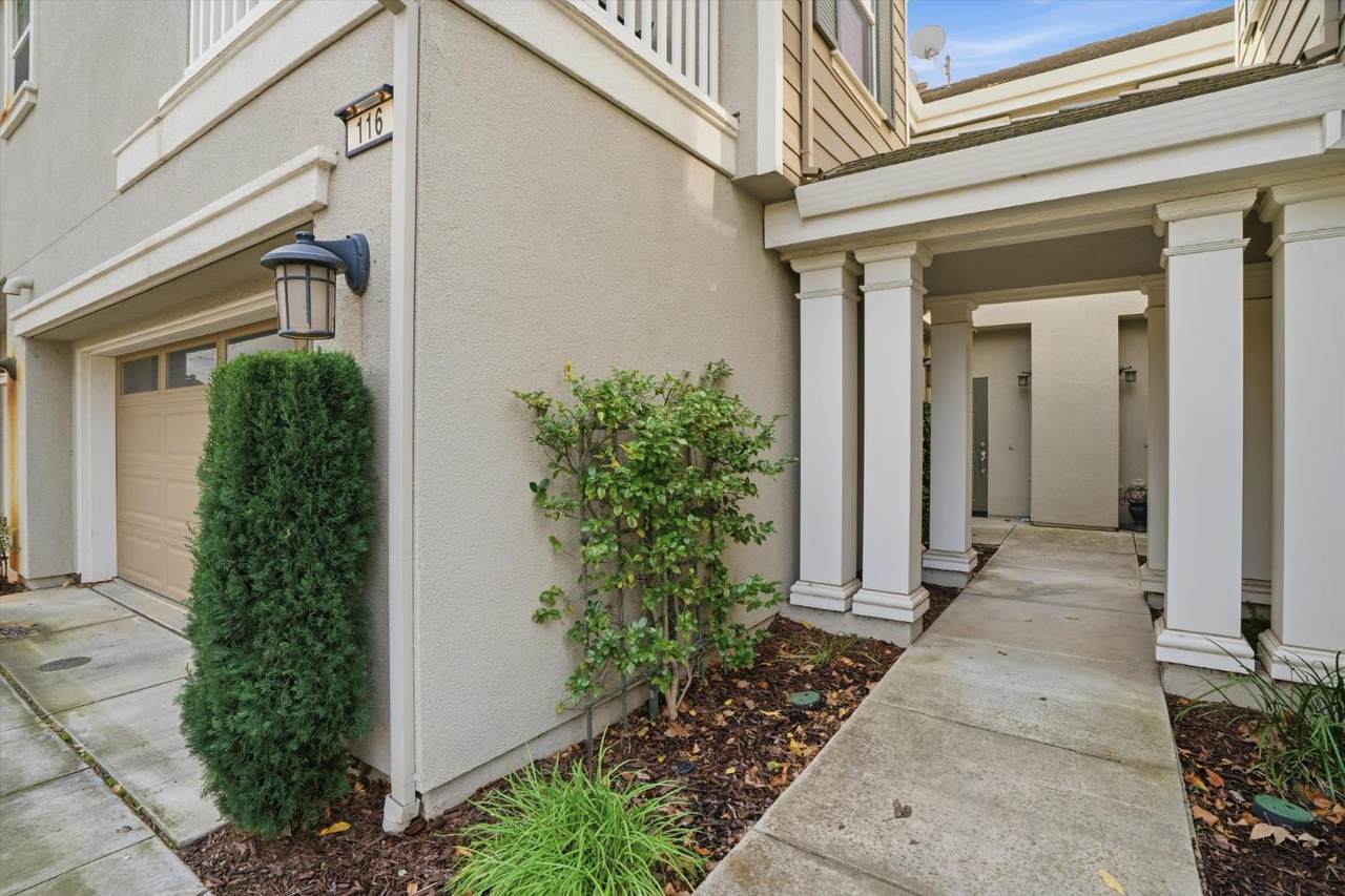 116 Luna Loca Lane - Photo 1