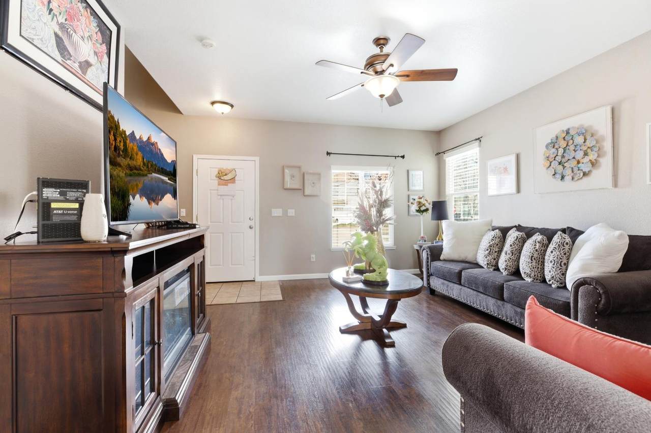 https://bt-photos.global.ssl.fastly.net/sacramento/1280_boomver_1_561042722-2.jpg