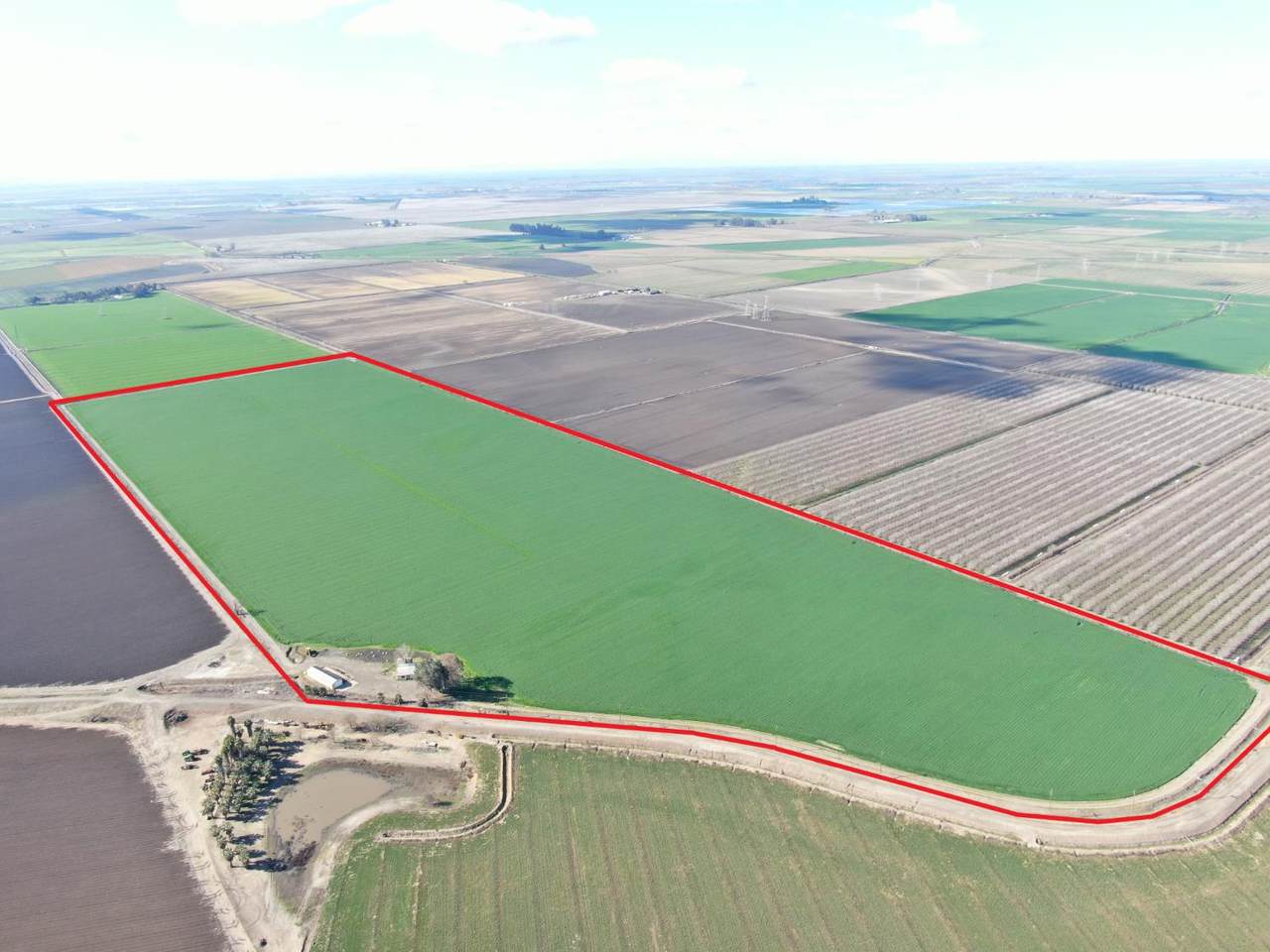 2334 Inland Drive - Photo 1