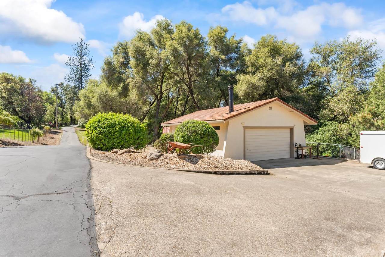 https://bt-photos.global.ssl.fastly.net/sacramento/1280_boomver_1_561044874-2.jpg