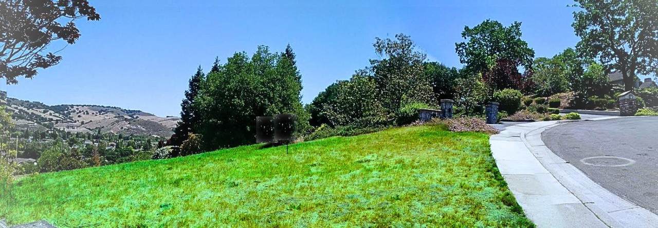 993 Woodview Place - Photo 1