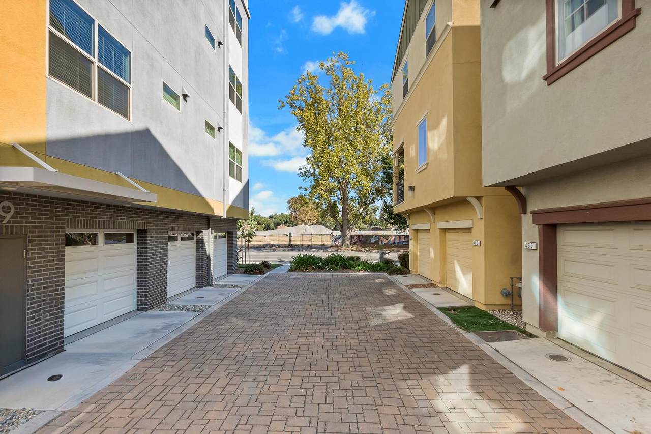 https://bt-photos.global.ssl.fastly.net/sacramento/1280_boomver_1_561047136-2.jpg