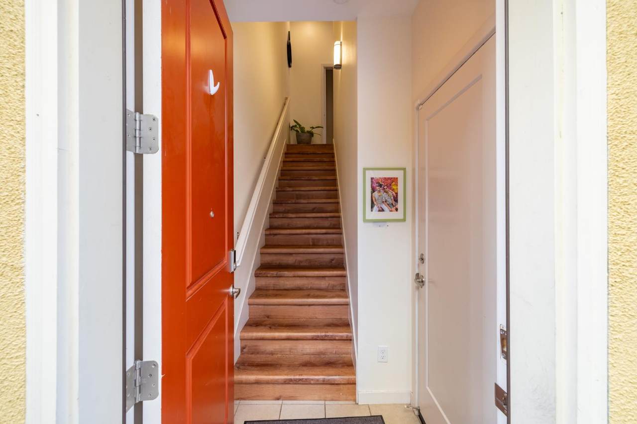 https://bt-photos.global.ssl.fastly.net/sacramento/1280_boomver_1_561047381-2.jpg
