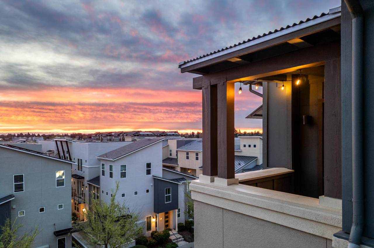 1661 Spring Street - Photo 1