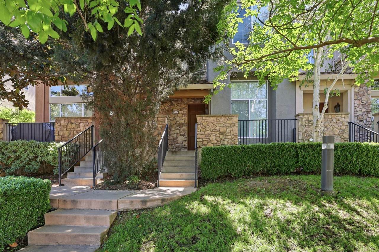 2580 El Camino Avenue - Photo 1