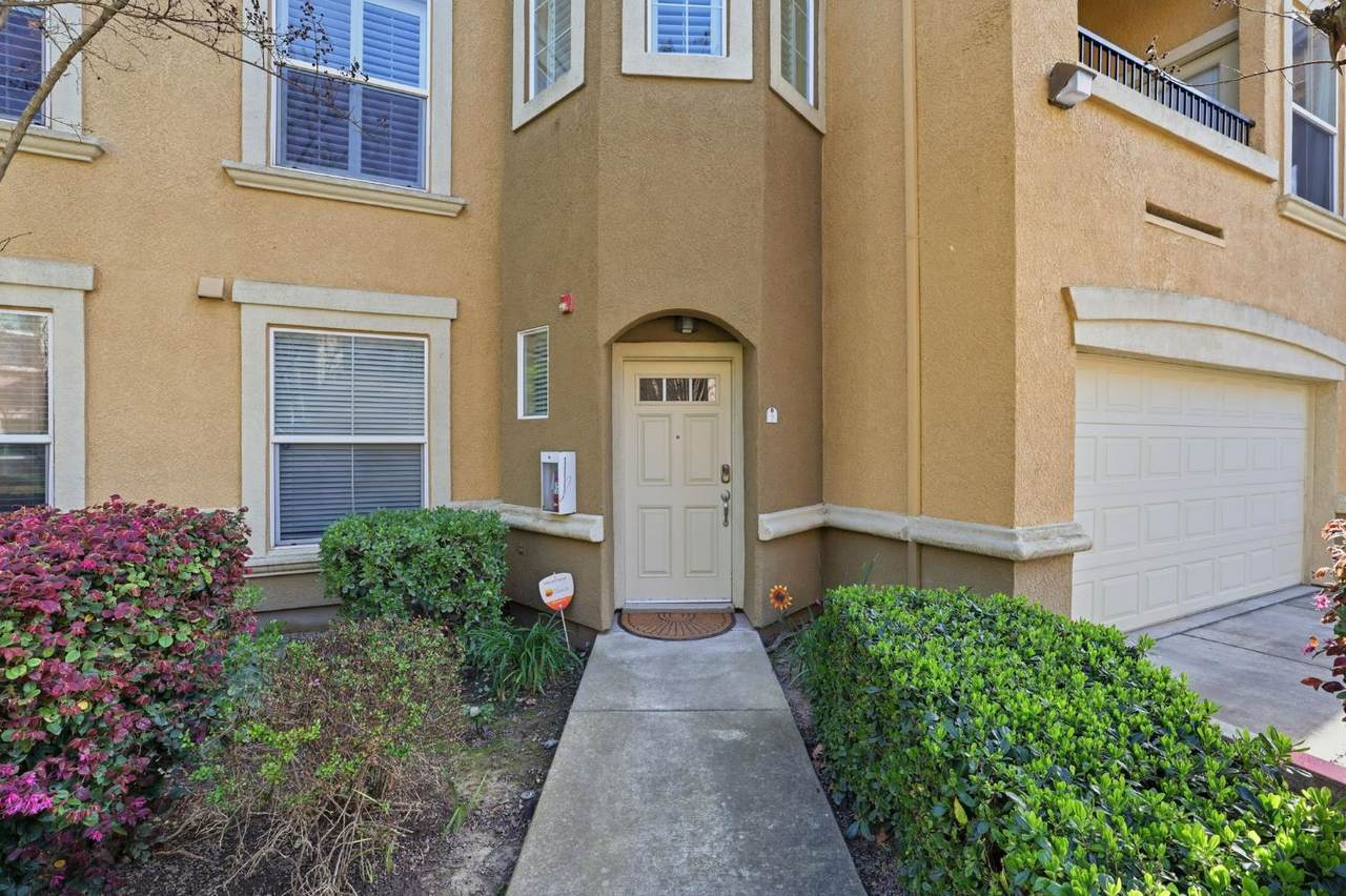 2465 Fontana Street - Photo 1