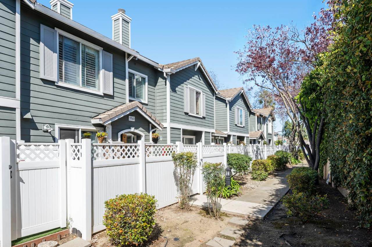 https://bt-photos.global.ssl.fastly.net/sacramento/1280_boomver_1_561051399-2.jpg