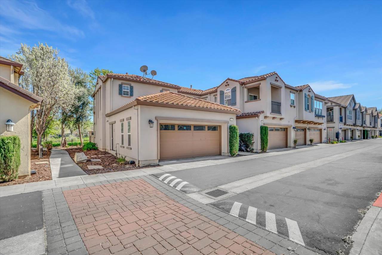 https://bt-photos.global.ssl.fastly.net/sacramento/1280_boomver_1_561053781-2.jpg