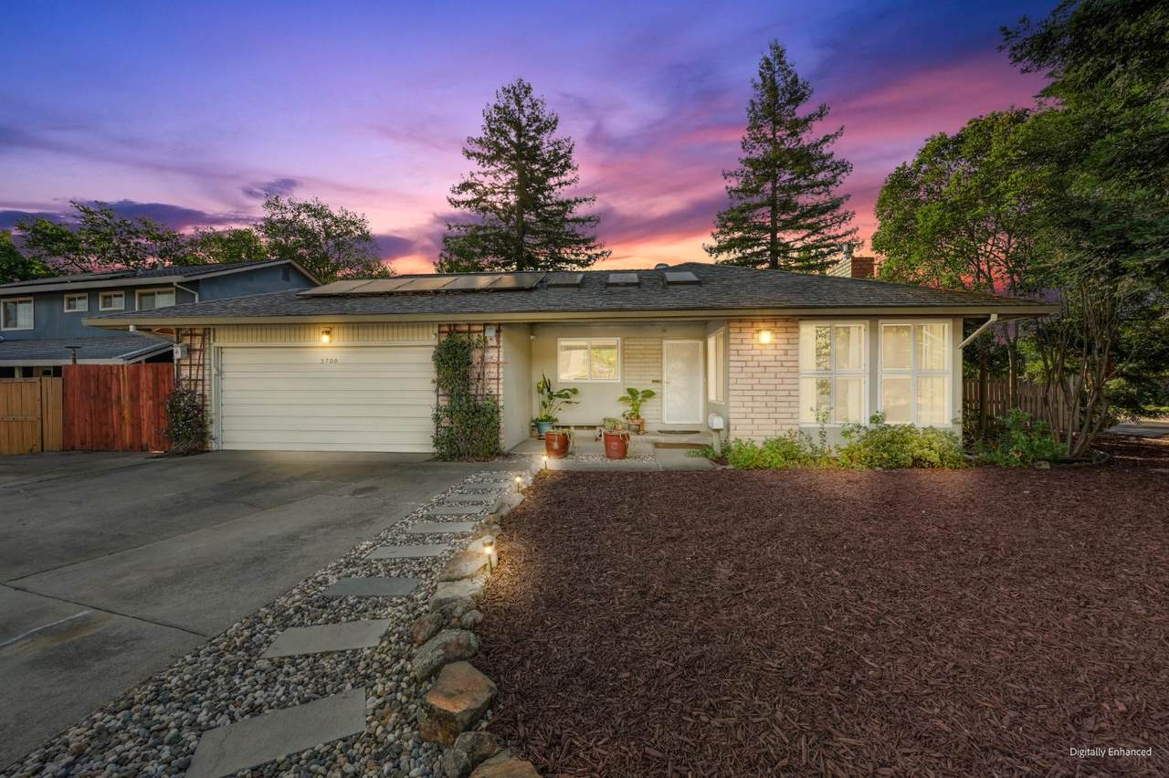 2700 Lassen Way - Photo 1