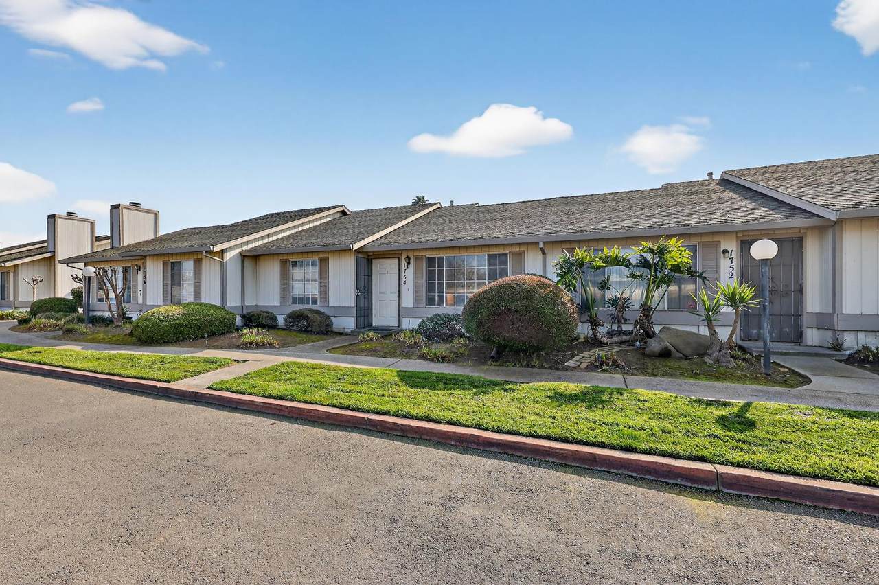 1754 Merced Avenue - Photo 1