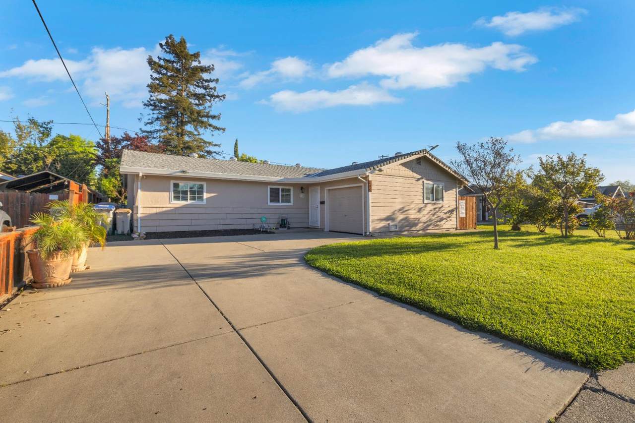 134 Buckeye Street - Photo 1