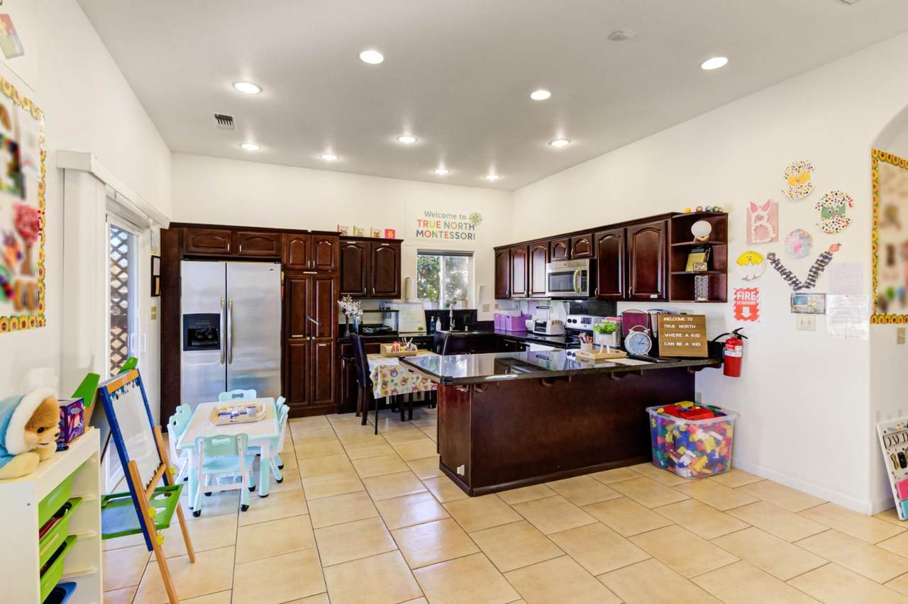 https://bt-photos.global.ssl.fastly.net/sacramento/1280_boomver_1_561056555-2.jpg