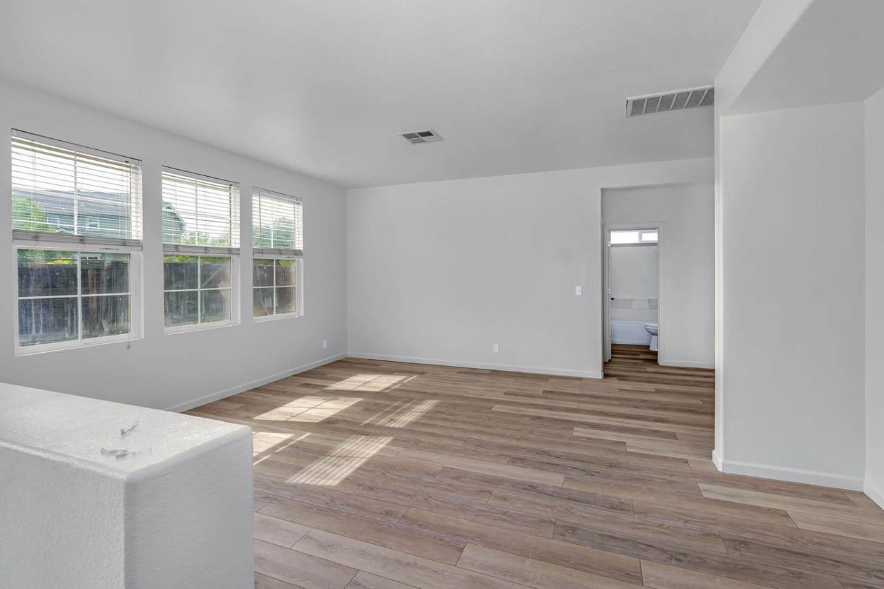 https://bt-photos.global.ssl.fastly.net/sacramento/1280_boomver_1_561058377-2.jpg