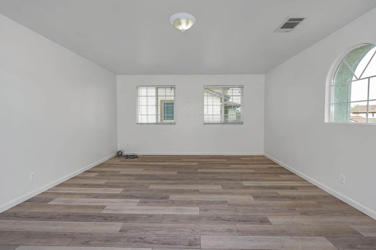 https://bt-photos.global.ssl.fastly.net/sacramento/1280_boomver_1_561058377-2.jpg